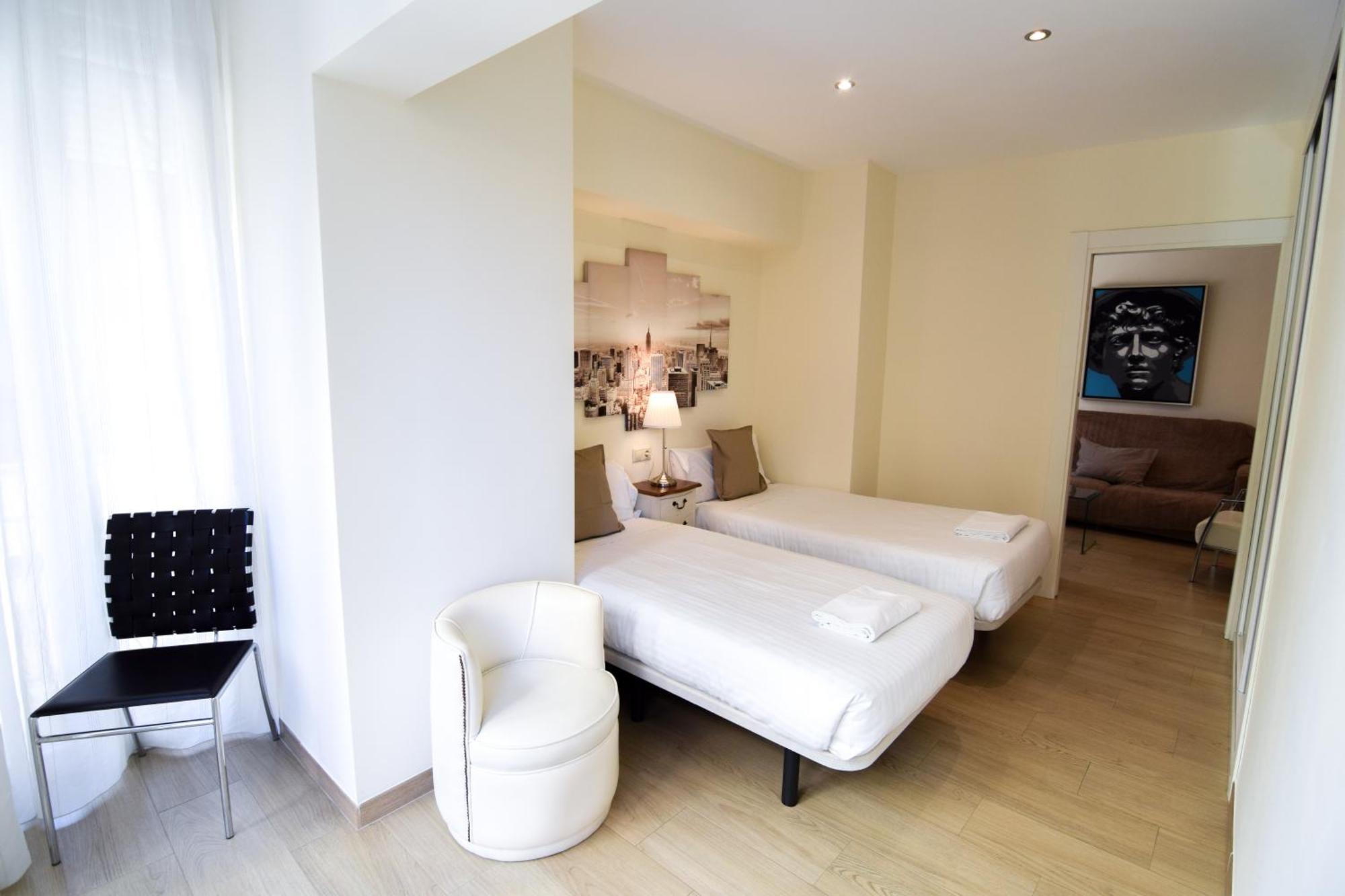 Malagueta Beachside Charm Lägenhet Málaga Exteriör bild